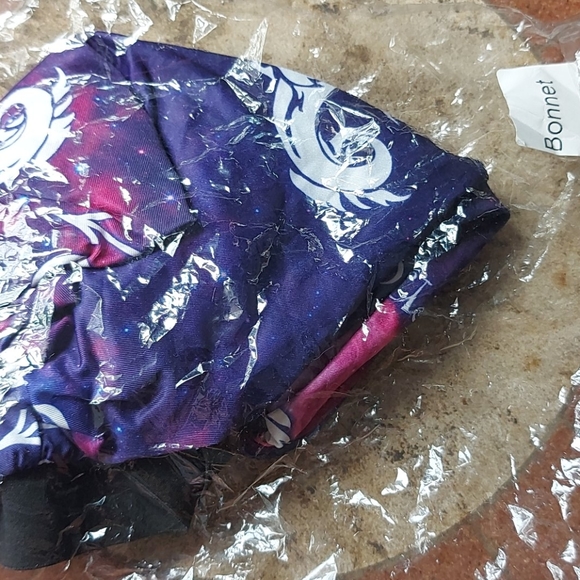 Bonnet capricorn - Picture 4 of 4